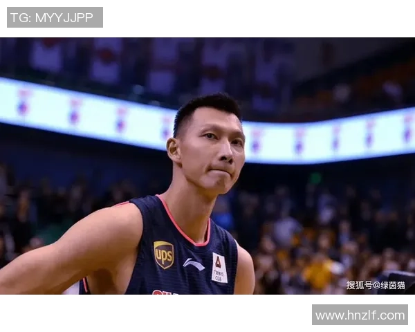 易建联的篮球传奇之路:从青涩少年到国家队核心的成长历程与辉煌成就 易建联的篮球传奇之路:从青涩少年到国家队核心的成长历程与辉煌成就